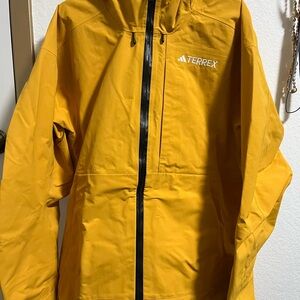 ADIDAS TERREX TECHROCK 3-LAYER POSTCONSUMER NYLON RAIN.RDY MEN SKI & SNOW JACKET